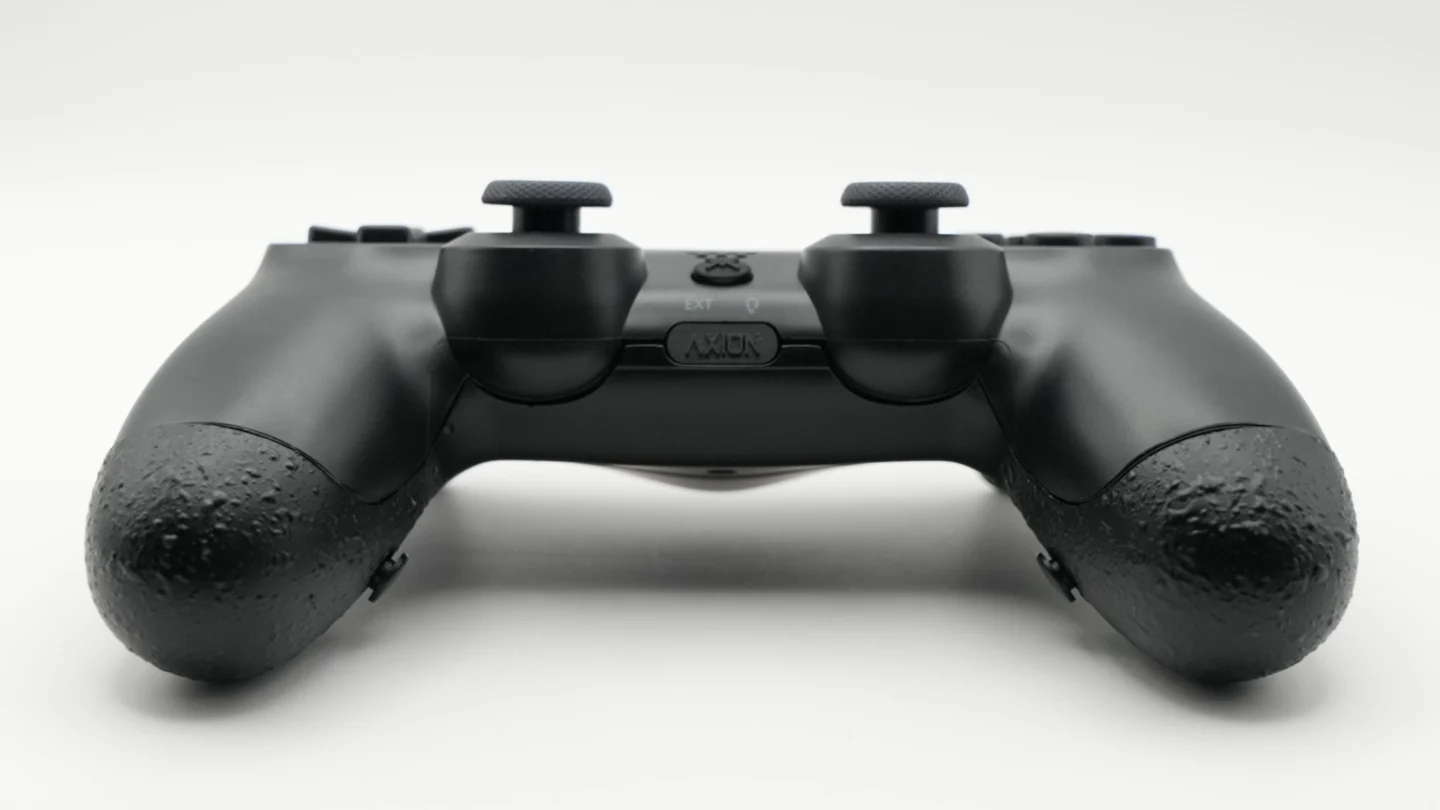 Black Axion controller — rear view