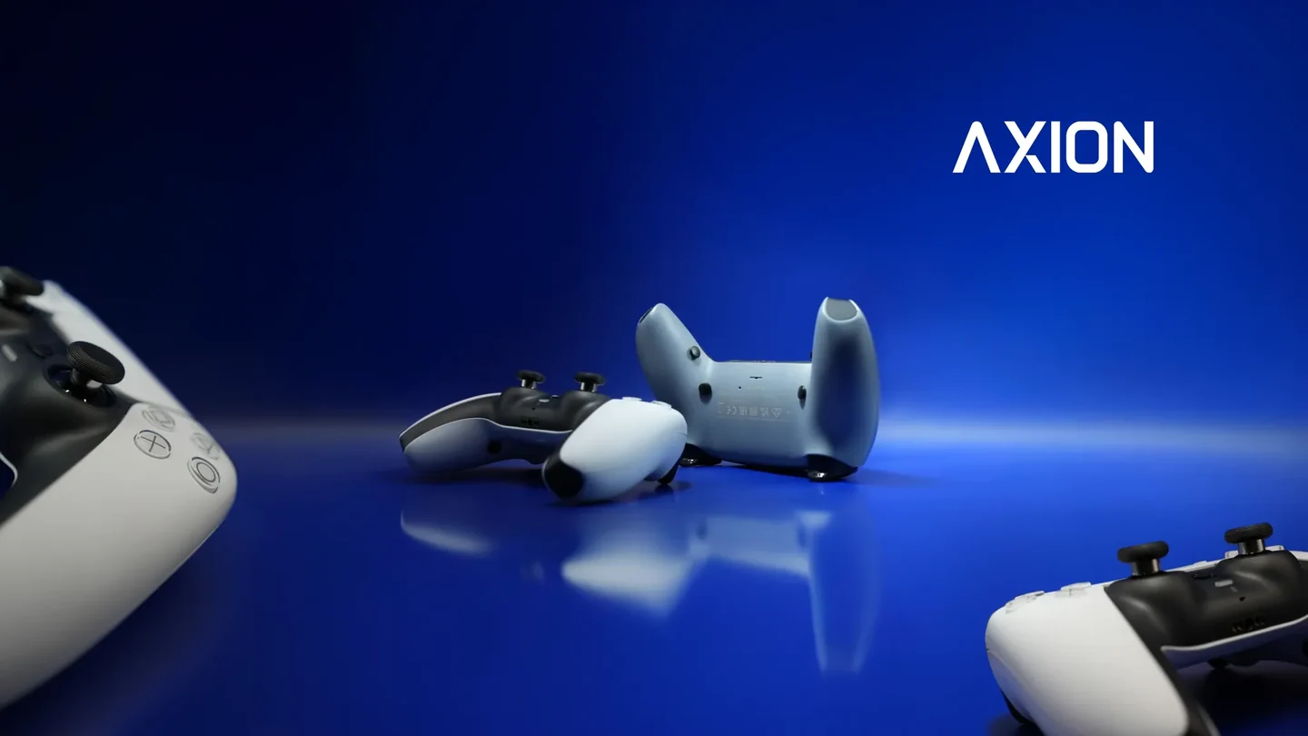 Axion campaign with controllers on a blue set